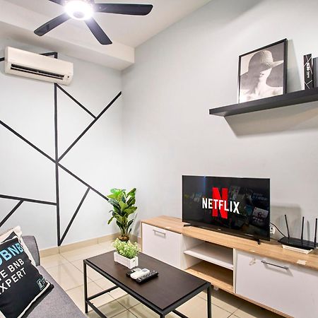 Arte Plus Klcc Designer Suites By Cobnb Kuala Lumpur Eksteriør bilde
